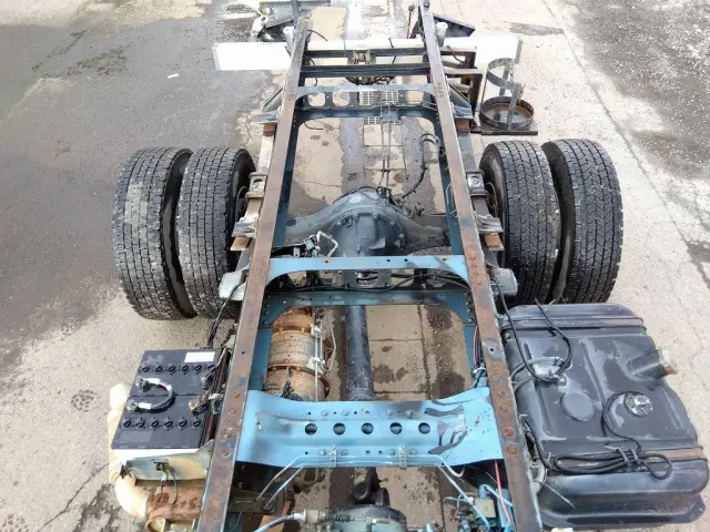 いすゞ フォワード PB-FRS35D3J(4WD)の写真8