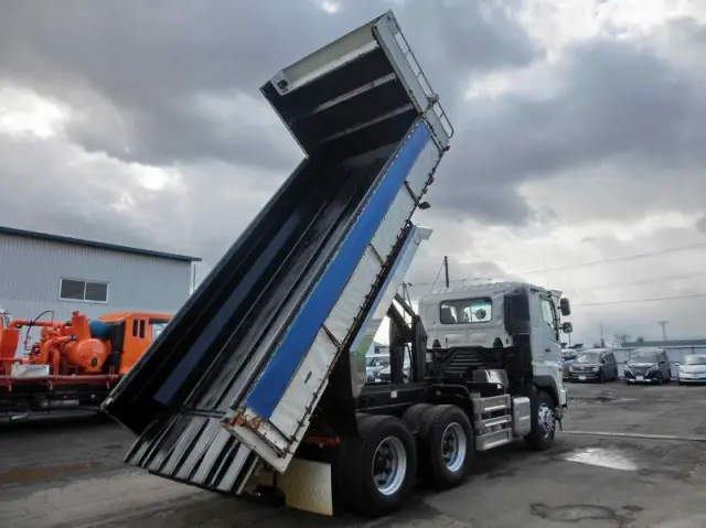 日野 プロフィア QKG-FS1EKDA(6x4)の写真9