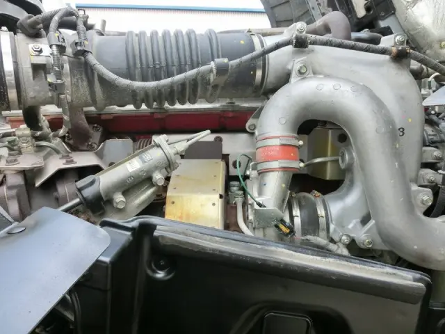 日野 プロフィア QKG-FS1EKDA(6x4)の写真20