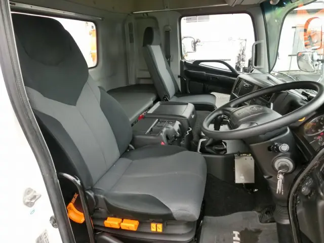 日野 プロフィア QKG-FS1EKDA(6x4)の写真22