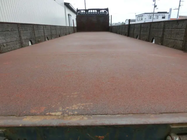 日野 プロフィア KL-FS1KZHA(6x4)の写真8