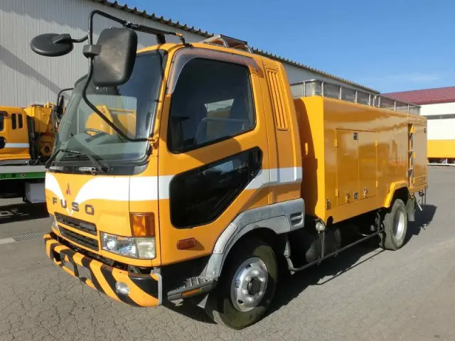 三菱 ファイター KK-FK61HE(2WD)の写真1