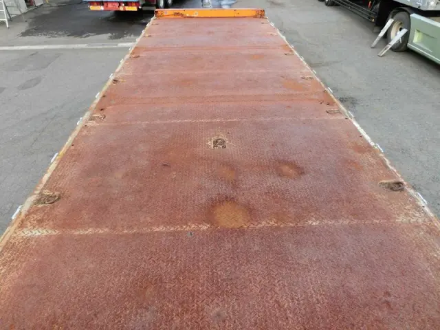 いすゞ ギガ LKG-CYZ77A(6x4)の写真9