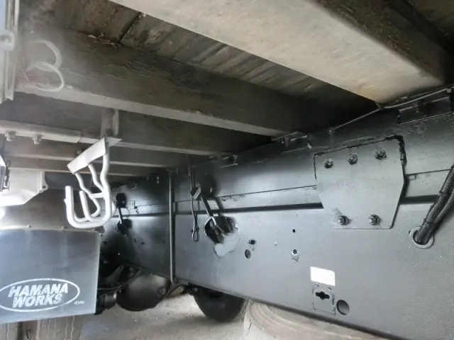 いすゞ ギガ LKG-CYZ77A(6x4)の写真11