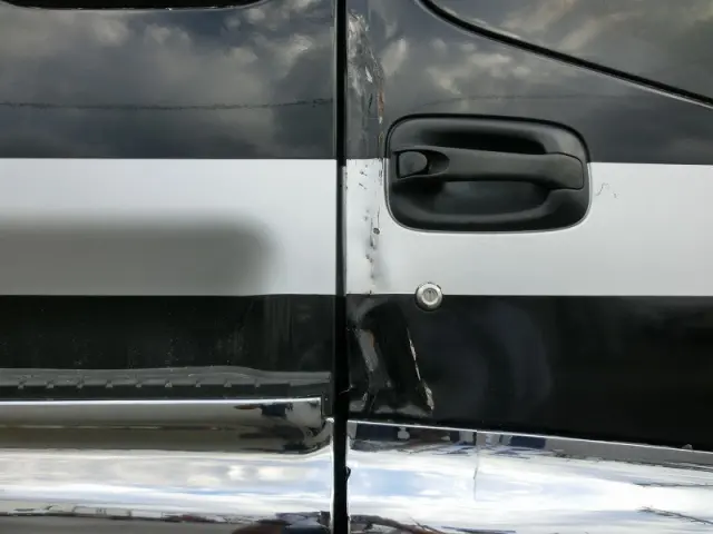 いすゞ ギガ LKG-CYZ77A(6x4)の写真18