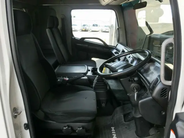 日野 レンジャー SKG-FD7JJAA(2WD)の写真22