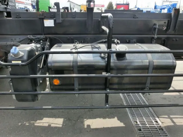 三菱 スーパーグレート QKG-FV50VZ(6x4)の写真15