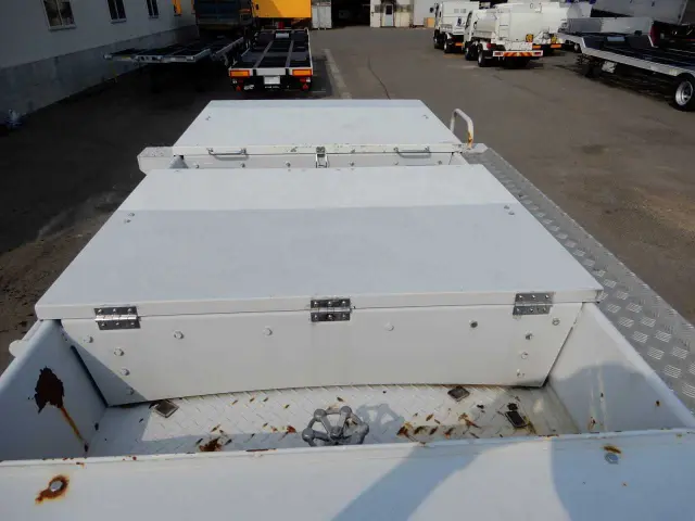 いすゞ エルフ TDG-NKS85AN(4WD)の写真7