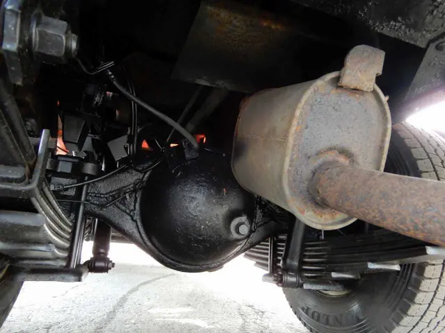 いすゞ エルフ TDG-NKS85AN(4WD)の写真15