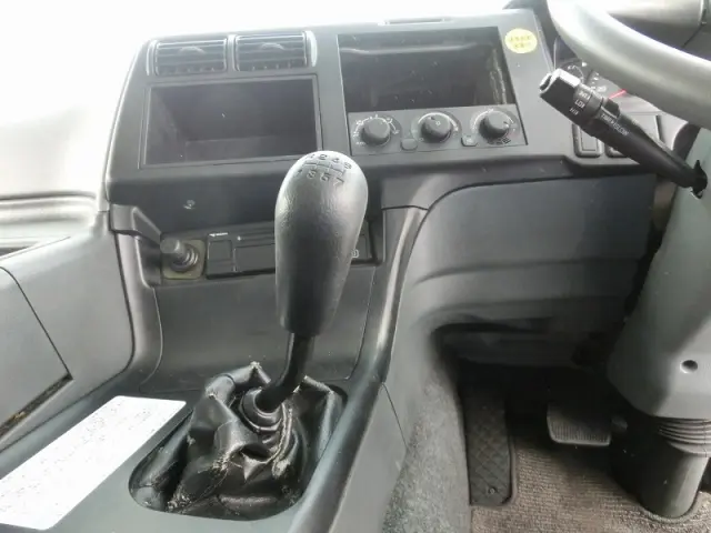 三菱 スーパーグレート QKG-FV54VZ(6x4)の写真23