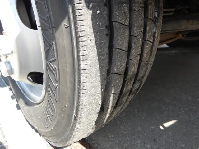 日野 デュトロ BDG-XZU344M改(2WD)の写真28