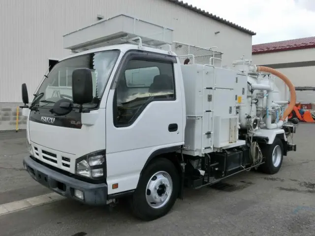 いすゞ エルフ PA-NPR81N(2WD)の写真1