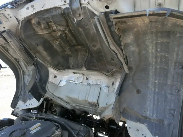 いすゞ エルフ PB-NKS81A(4WD)の写真18