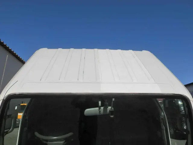 いすゞ エルフ PB-NKS81A(4WD)の写真19