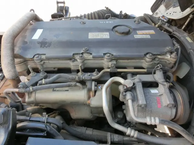 いすゞ エルフ PB-NKS81A(4WD)の写真21