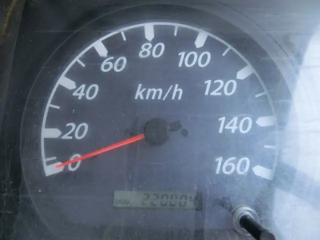 いすゞ エルフ PB-NKS81A(4WD)の写真24