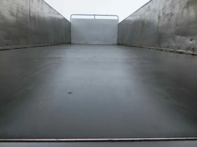 日野 プロフィア BDG-FS1ERYA(6x4)の写真8