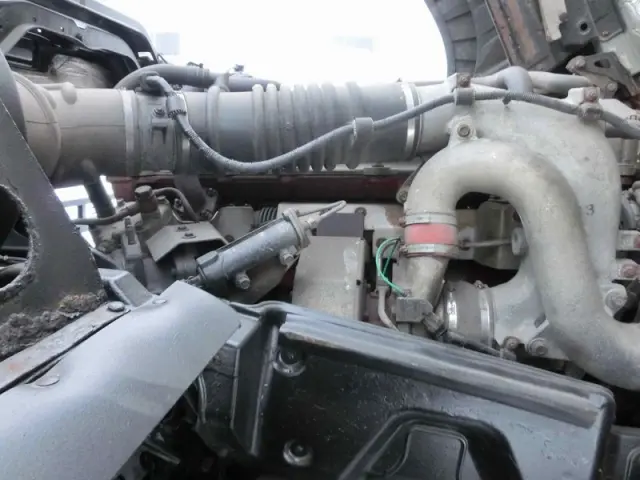 日野 プロフィア BDG-FS1ERYA(6x4)の写真20