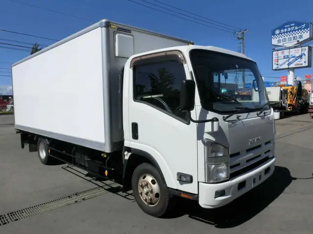 いすゞ エルフ TDG-NPS85AN(4WD)の写真2