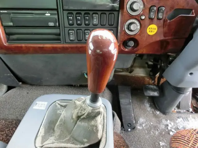 三菱 ファイター PDG-FQ62F(6x4)の写真23