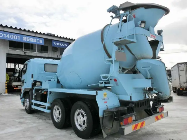 日野 プロフィア QPG-FS1AKDA(6x4)の写真4