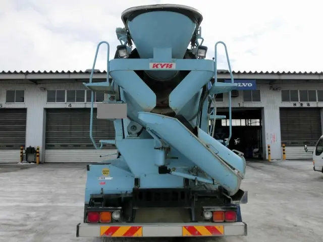 日野 プロフィア QPG-FS1AKDA(6x4)の写真5