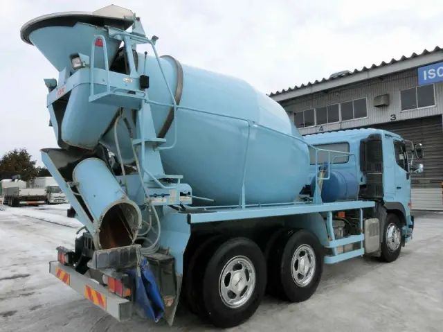 日野 プロフィア QPG-FS1AKDA(6x4)の写真6