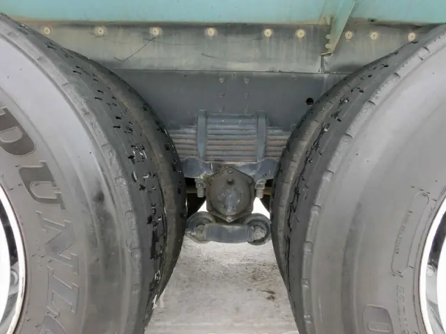 日野 プロフィア QPG-FS1AKDA(6x4)の写真11