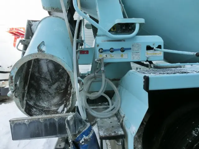 日野 プロフィア QPG-FS1AKDA(6x4)の写真15