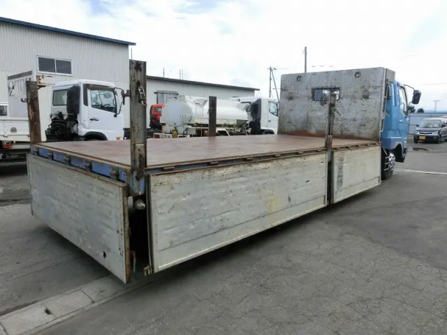 三菱 ファイター PJ-FK61FKZ(2WD)の写真9