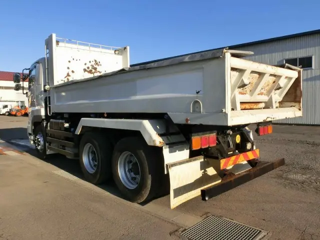 日野 プロフィア QKG-FS1EKDA(6x4)の写真4