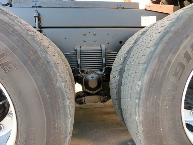 日野 プロフィア QKG-FS1EKDA(6x4)の写真15