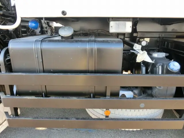 日野 プロフィア QKG-FS1EKDA(6x4)の写真16