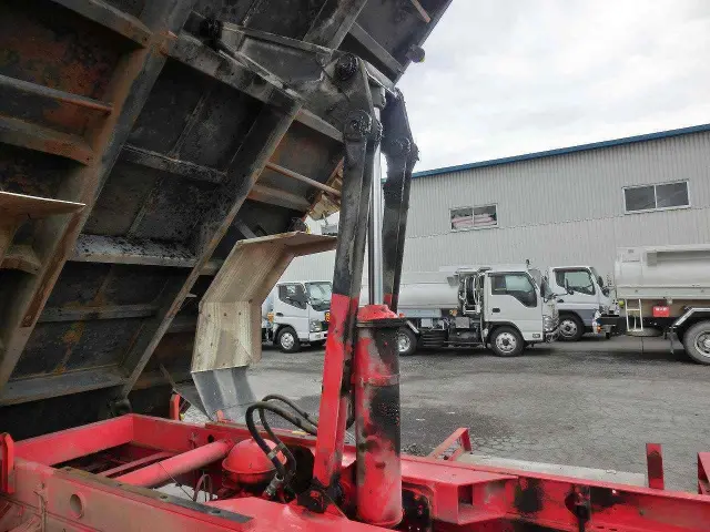 いすゞ フォワード PKG-FRR90S2(2WD)の写真12