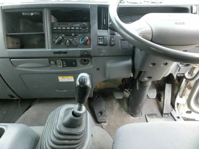 いすゞ フォワード PKG-FRR90S2(2WD)の写真23