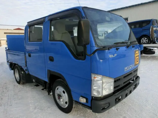 いすゞ エルフ TKG-NHS85A(4WD)の写真2