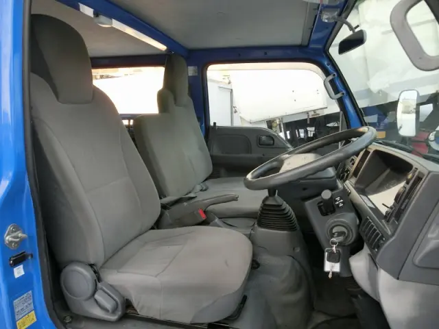 いすゞ エルフ TKG-NHS85A(4WD)の写真22