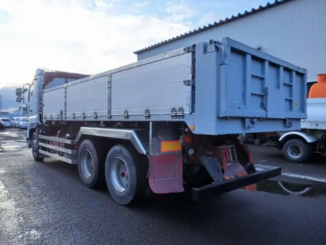 日野 プロフィア BDG-FR1EPYA(6x2)の写真4