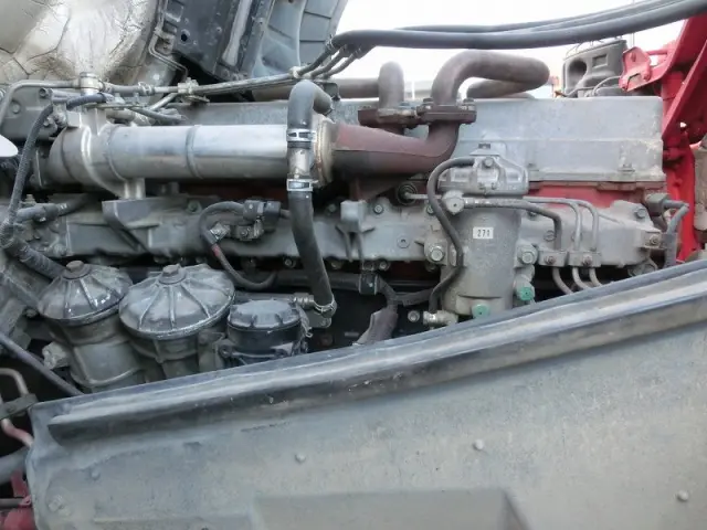 日野 プロフィア BDG-FR1EPYA(6x2)の写真19