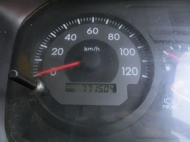 日野 プロフィア BDG-FR1EPYA(6x2)の写真24