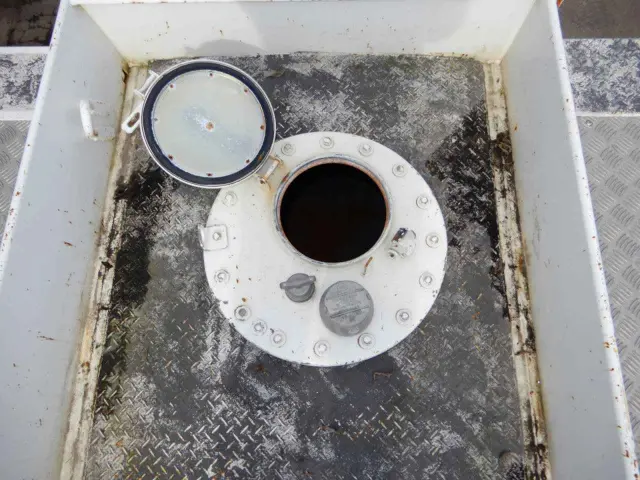 日野 デュトロ TKG-XZU685M(4WD)の写真8