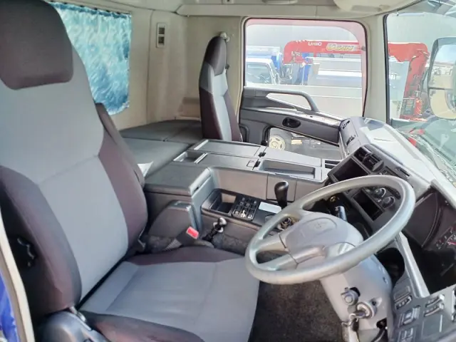 三菱 スーパーグレート 6R10(6x4)の写真22