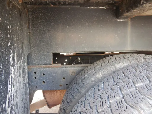 いすゞ エルフ BDG-NKS85AN(4WD)の写真12