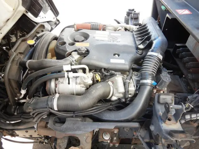 いすゞ エルフ BDG-NKS85AN(4WD)の写真21