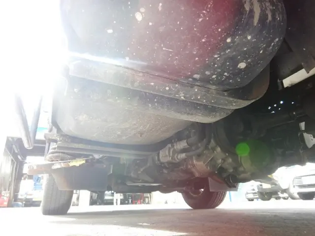 いすゞ エルフ BDG-NKS85AN(4WD)の写真27