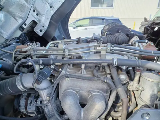 いすゞ ギガ PDG-CYZ77V8(6x4)の写真19