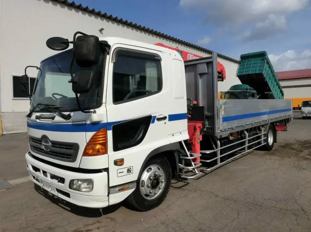 日野 レンジャー PK-FE8JPFG(2WD)の写真1