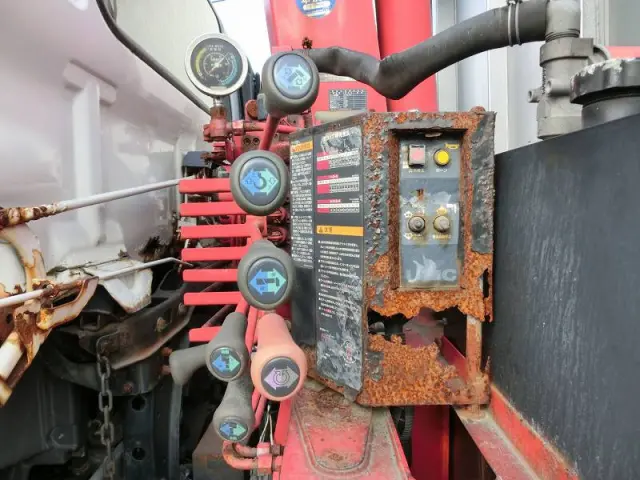 日野 レンジャー PK-FE8JPFG(2WD)の写真13