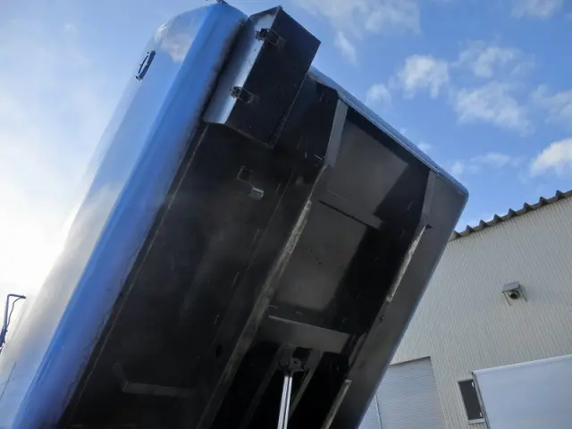 日野 レンジャー ADG-FX7JDWA(4WD)の写真13