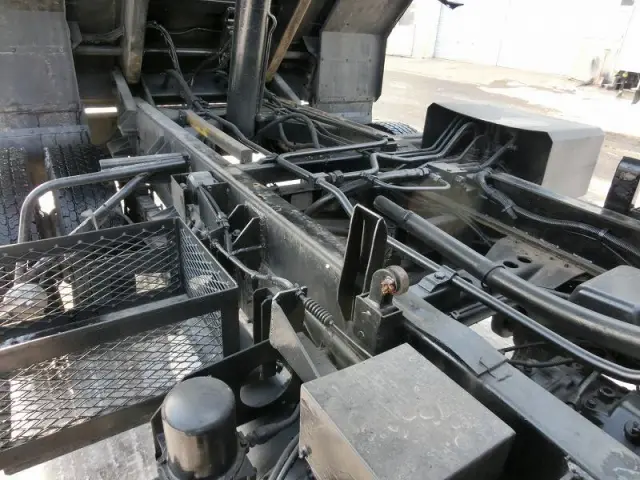 日野 レンジャー ADG-FX7JDWA(4WD)の写真15